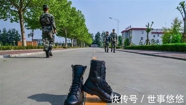 潮鞋 “鞋控”福利!这款限量版潮鞋值得“种草”!