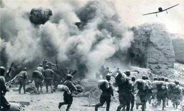 指挥官|此人激战日军一昼夜,一晚上阵地易手13次,最后壮烈牺牲!