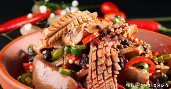 美食推荐酸辣白菜、蘑菇杂炒、老干妈炒腰花、香菇笋干茶碗蒸!