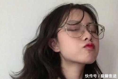 特点|能靠眼镜撑起颜值的女生，一般都有以下3个特点，怎么戴都好看