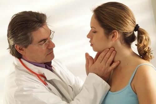 女子|36岁女子半年甲状腺结节从2.8降到0.3,甲乳外科:3种食物可多吃