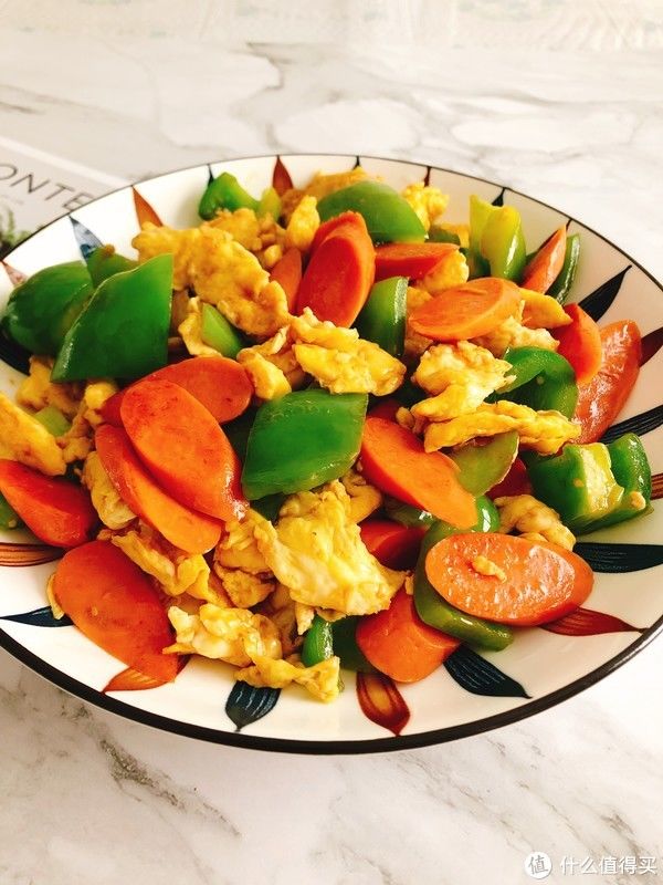 五分钟零失败！超好吃家常青椒火腿炒鸡蛋