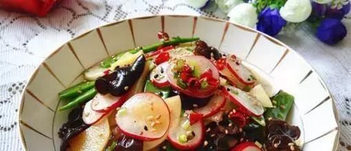 糯米锅巴|用糯米制作的零食,两分钟就能学会,香酥可口,你学会了吗!