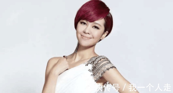 中國(guó)新說(shuō)唱2020|當(dāng)年在超女連前三都沒(méi)進(jìn),如今演唱會(huì)一票難求,混得比冠軍好