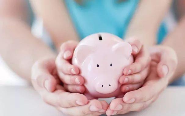 掌管|孩子的零花钱什么时候给?别晚于这个岁数,否则他们可能会“偷”