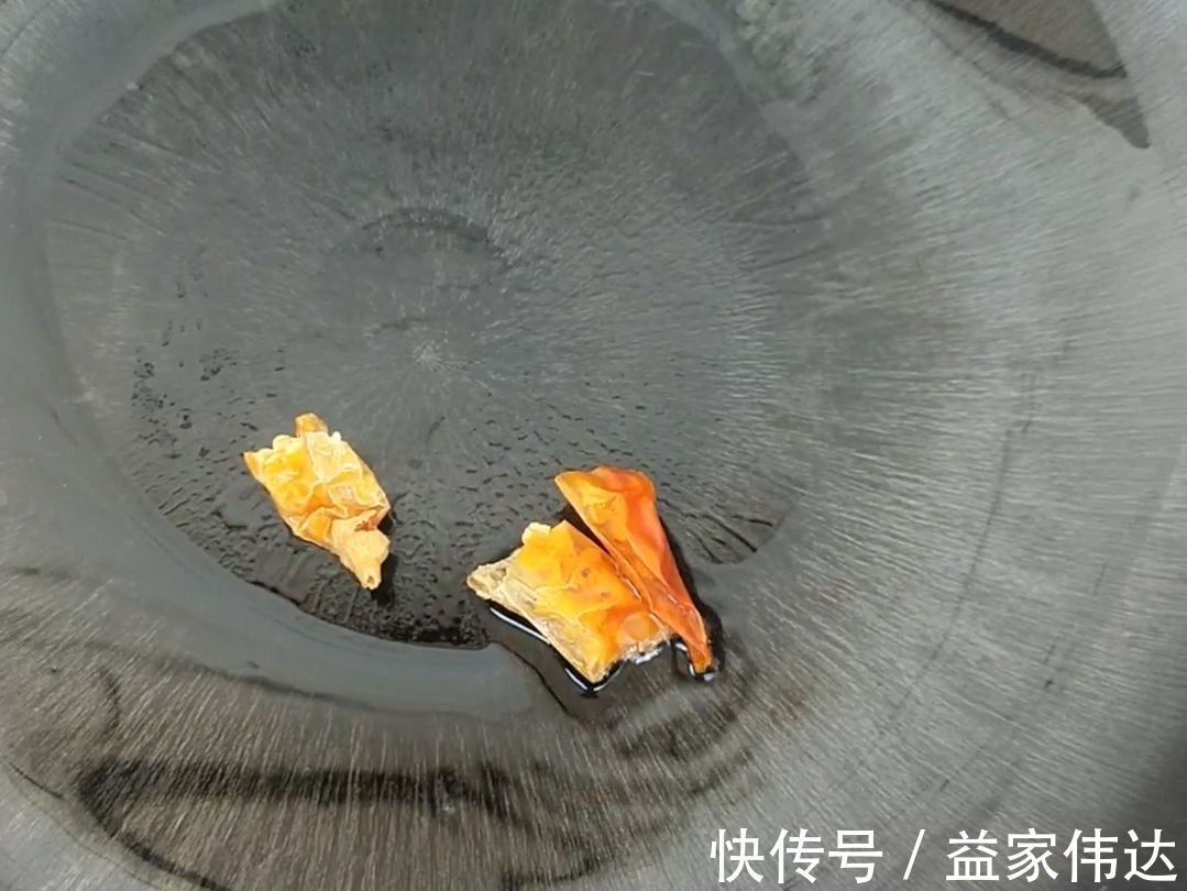 牛奶|蔬菜中的补钙冠军，钙是鱼肉9倍，比牛奶好吸收，冬天要给孩子吃