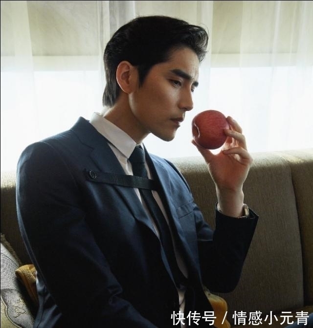 一眼万年$《这该死的甜美》书名有毒,看完上头的霸道总裁甜宠小说