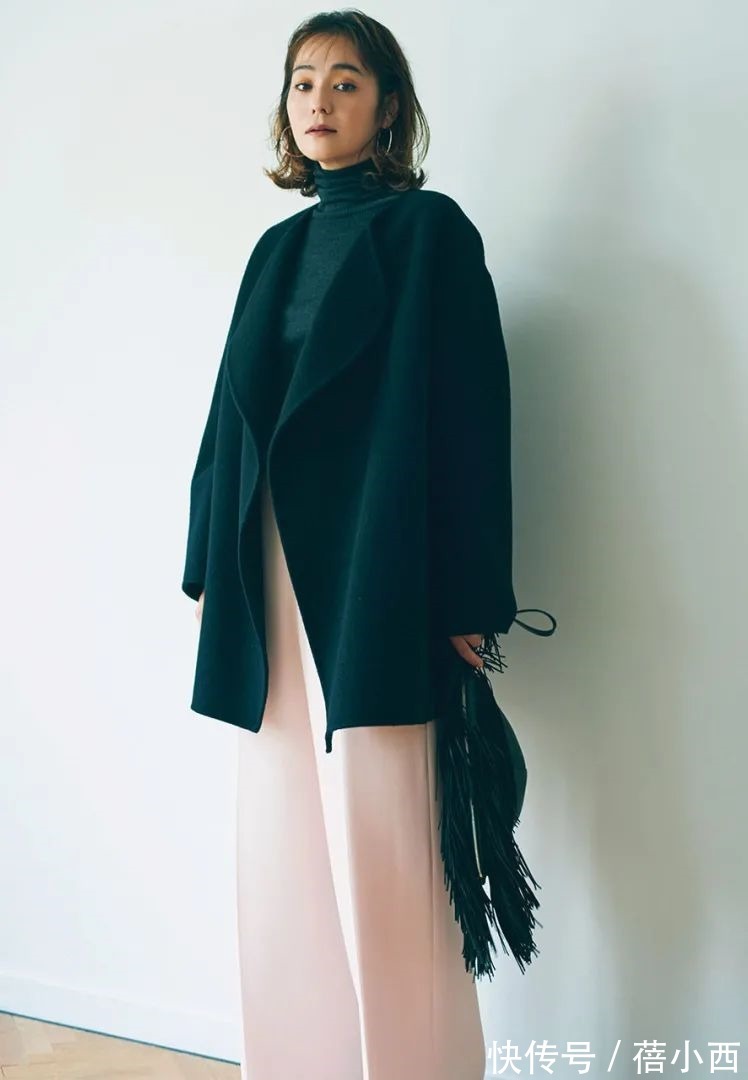 大衣 没穿过高领衫的你可就out了!赶紧学日系博主这样穿,美得更优雅