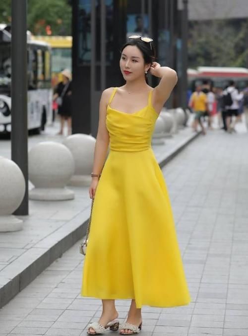 落落大方|连衣裙，彰显落落大方的气场，彰显女神的品味！