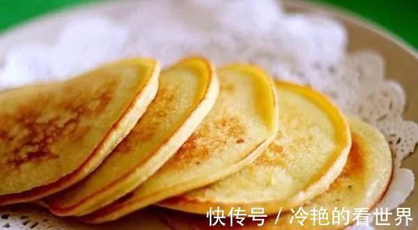 教你自制香蕉饼，一根香蕉，一颗鸡蛋，太好吃了，大人小孩都喜欢