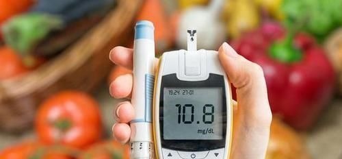 血海穴|身体自带4个“养肝处”,每天按一按,通经络排肝毒,更肝“净”