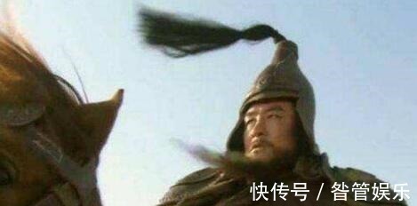 关胜@此人可以秒杀林冲,却因宋江一句话,让林冲一生瞧不起他!