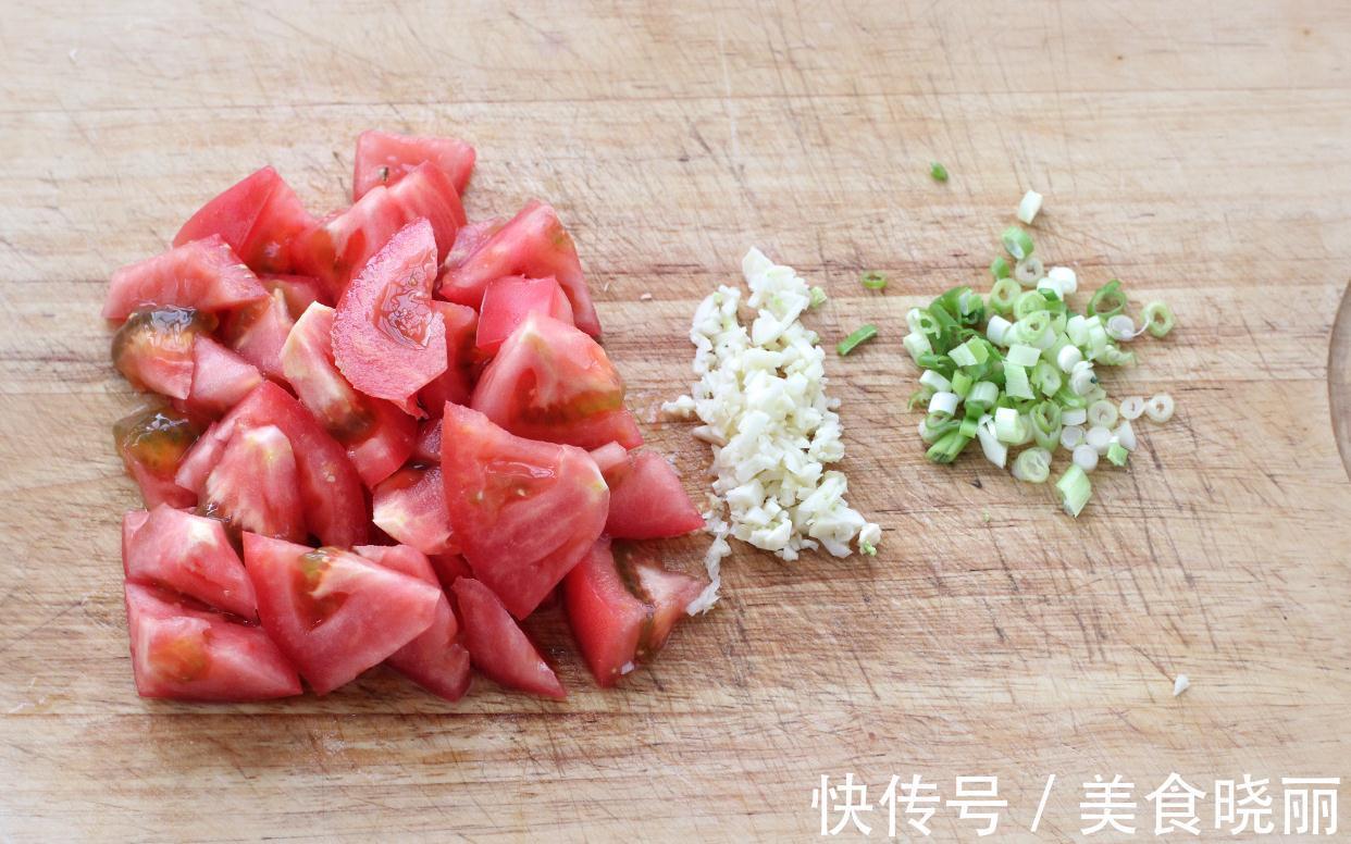 辛墨墨|减肥期也能大口吃的家常菜肴,低脂低卡营养均衡,几分钟就能出锅