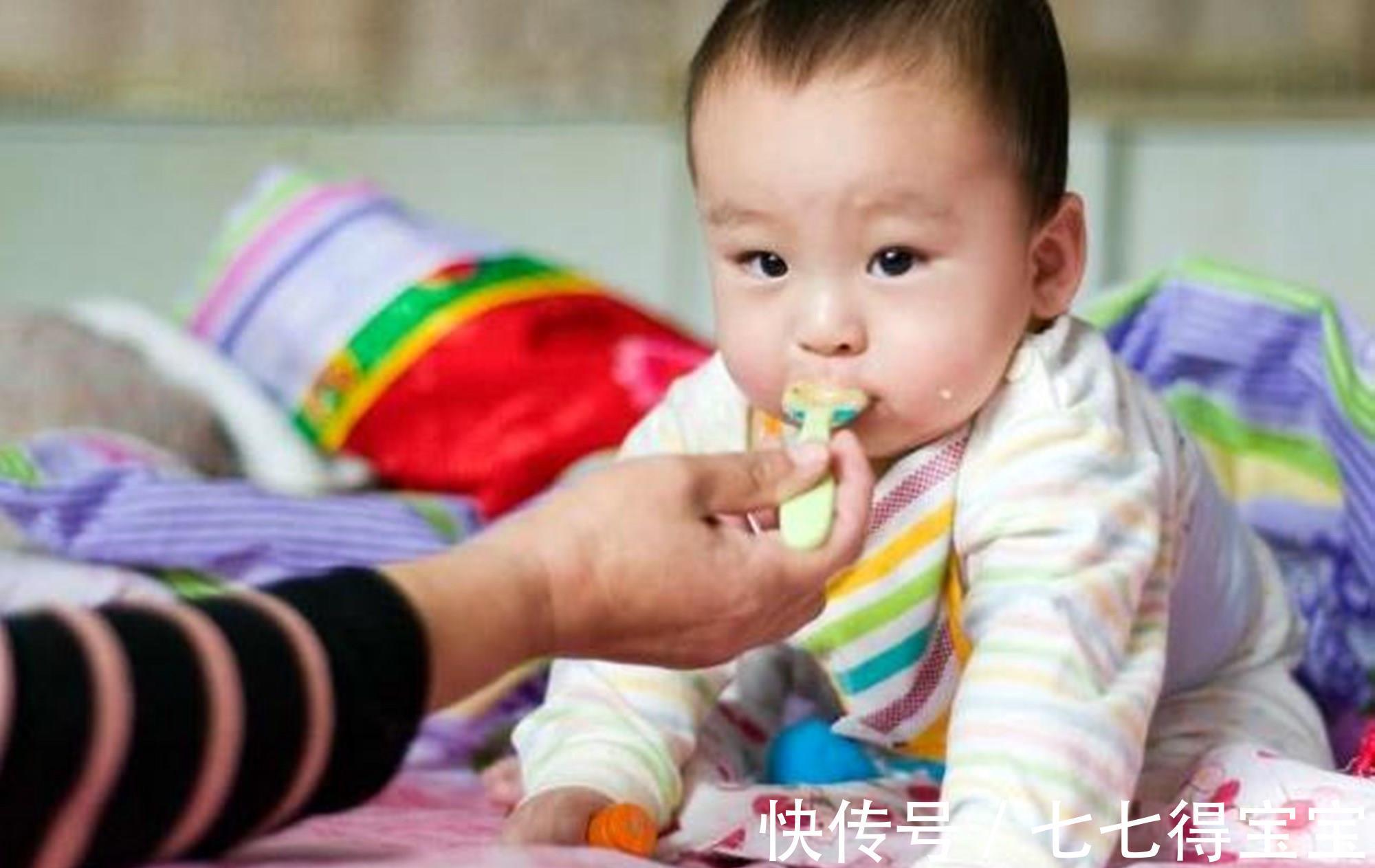 月龄|有种伤害叫妈妈做的“偷懒辅食”,娃看似吃得香,实则有积食风险