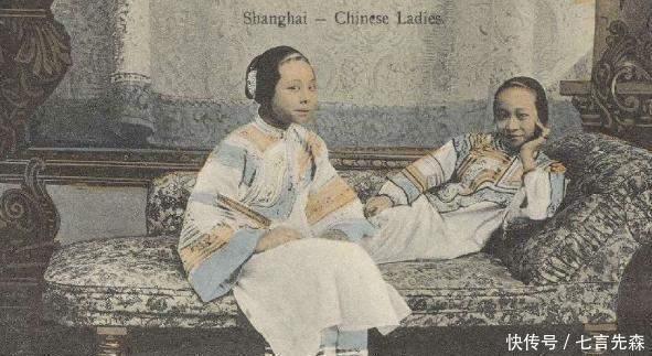 老照片|晚清罕见上色老照片图4女子媚态毕露、图7男子行为让人唾弃