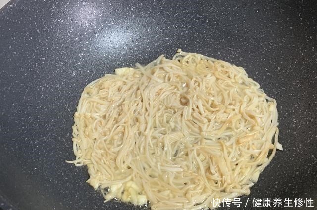 它是天然健脑菜,三头两天给孩子做一次,比吃保健品强多了!