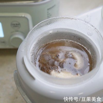 简单易做的黑麦仁牛排骨汤，让人吃了还想吃