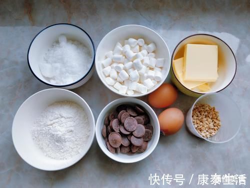 小麦粉|一个巧克力布朗尼蛋糕居然要100块,其实不难,其实自己在家做蛋糕也很简单,真实惠