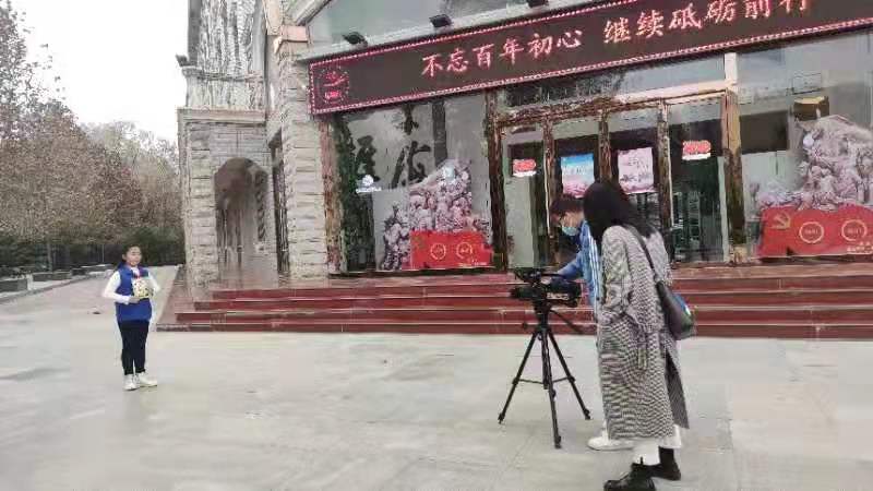 推介!【阅读经典推介】点滴积累必将汇聚成海尽显小记者的魅力风采!