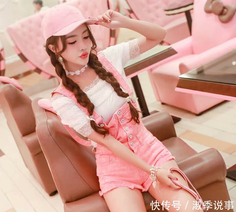 抗拒|街拍:粉红色萌妹子带来的感受,无法抗拒