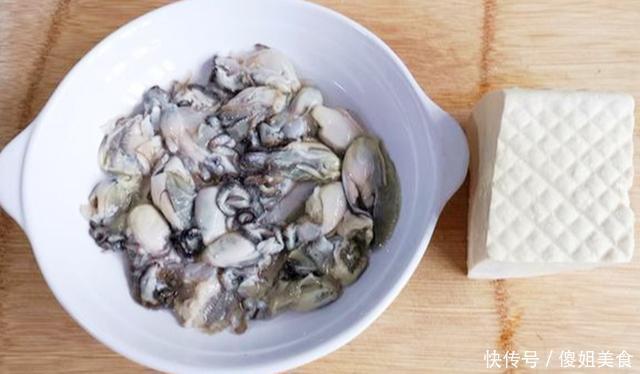 生蚝汤|春天,吃它比大鱼大肉香,有条件多给孩子吃,补脑更保护视力