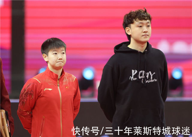 世乒赛|孙颖莎输男乒新人!李隼安慰小魔王,孔令辉早就说过男女队差距大