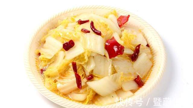 白菜|炒白菜有诀窍,记住这3点,白菜脆嫩鲜香,家人夸我厨艺好抢着吃