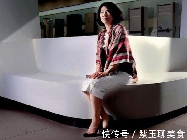 董明珠|员工吐槽来格力5年没分到房!董明珠:你需要反思