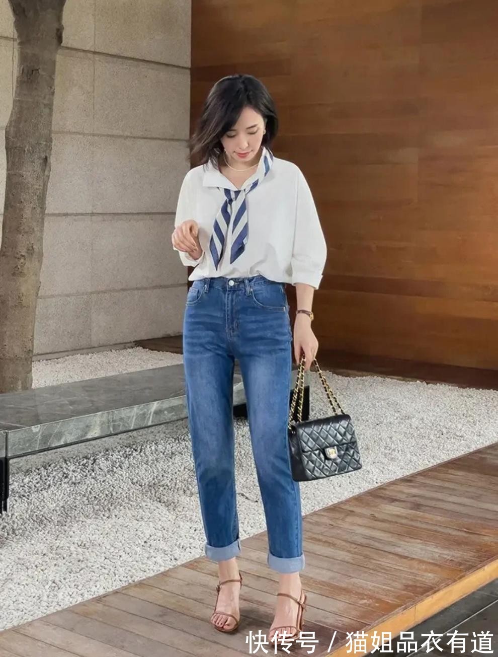 女人|奔四奔五的女人,试试这4种“高级风格”,简单实用堪称时尚范本