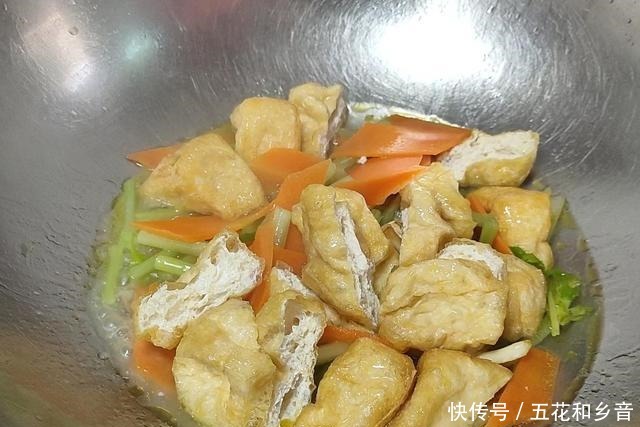  健康美食|全家最爱的一道下饭菜，成本不到5元，比肉都香，做法简单又快手