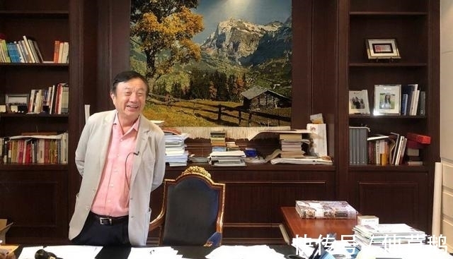 电梯|华为电梯超载,一小伙:请最后进的老同志出去!任正非悄悄出去了
