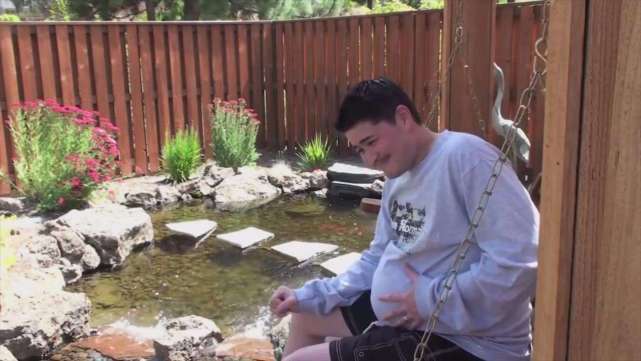 首例|世界上首例“怀孕生子”的男性,五年后达成愿望,还生了3个小孩