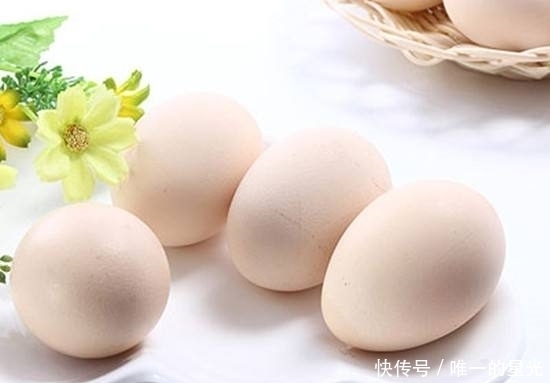 b12|鸡蛋和此物一起吃,视力越来越好,气血足了,皮肤更显年轻