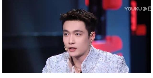 工廠|張藝興戰(zhàn)隊落敗不意外，“巧克力工廠”創(chuàng)意被扒來自《達人秀》