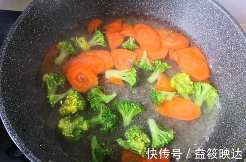 补钙|侄子最爱吃早餐饼，每周三次，补钙促发育，16岁身高185，了解下