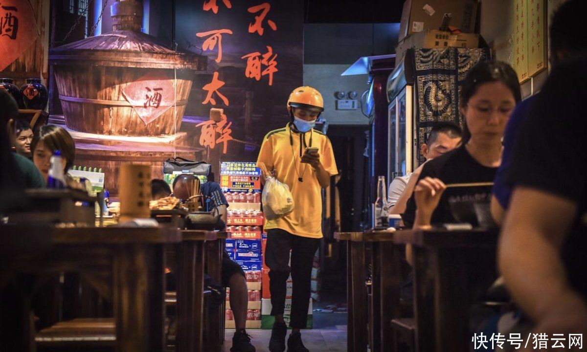 外卖代|协助商户抢占线上平台流量资源，食咖线下做了哪些努力？