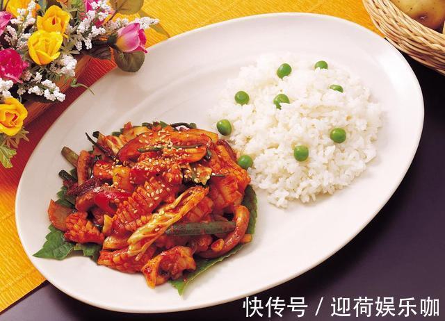 味道棒|教你营养好吃的鱿鱼盖浇饭,一口下去幸福感满满,孩子们特喜欢吃