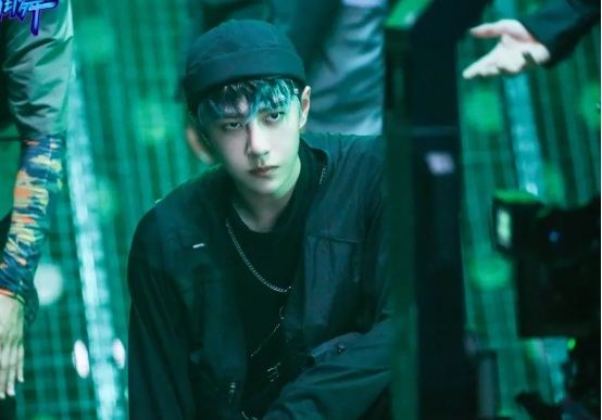 《这就是街舞》，大浪淘沙，一层一层的，就没有好苗子了