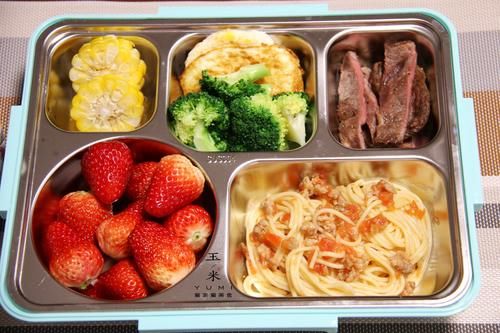 朋友圈晒高一儿子早餐火了，10天早餐天天不重样，好吃又营养