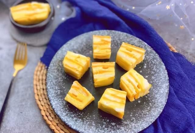 红薯别烤着吃,教你1个新吃法,香甜软糯层次多,入口滑嫩特好吃