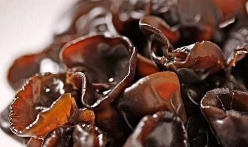 养颜|女性不想变黄脸婆,多吃3种食物,补充营养,排毒养颜,滋补身体