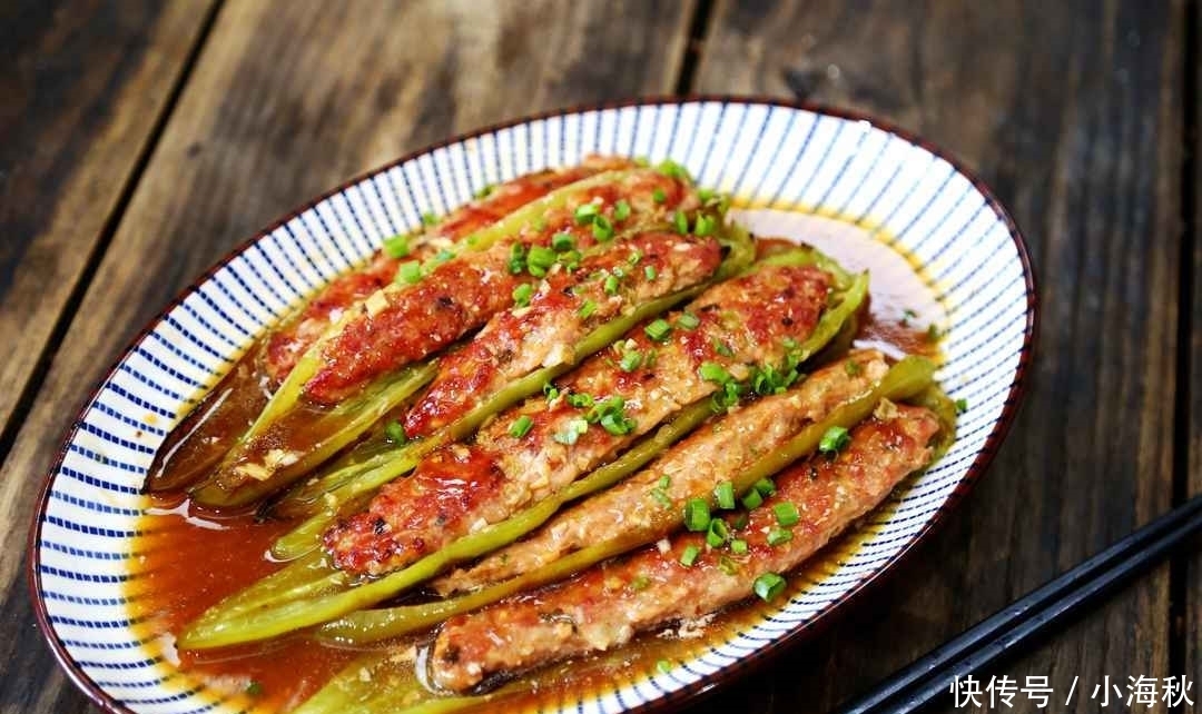 尖椒别总炒着吃,换一个新做法,香而不辣,大人孩子都抢着吃