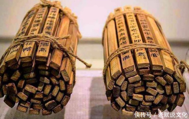 火可发于外,无待于内,以时发之,火发上风,无攻下风