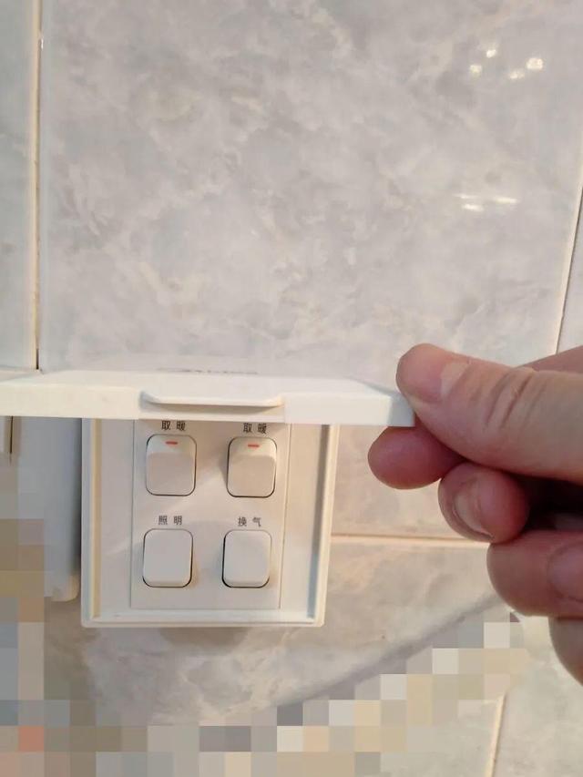 家长|孩子被烫伤后,是先脱衣服还是先冲冷水家长一定要提前知道