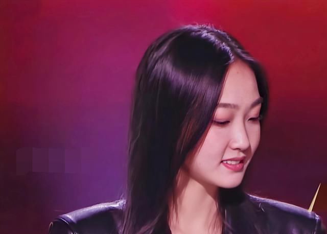 总决赛|好声音巅峰之夜“遭点”多,单依纯潘虹宋宇宁成陪衬,隐藏转机