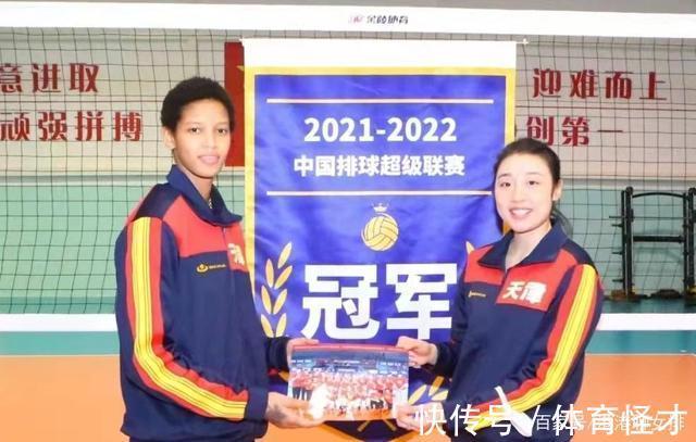 中國女排|資訊：波蘭女排新教練將宣布，俄女排未定主帥，瓦爾加斯今日離開