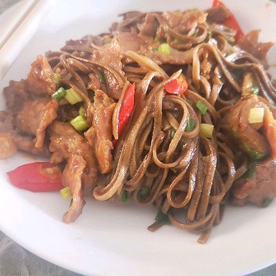 牛肉|减脂牛肉炒荞麦面