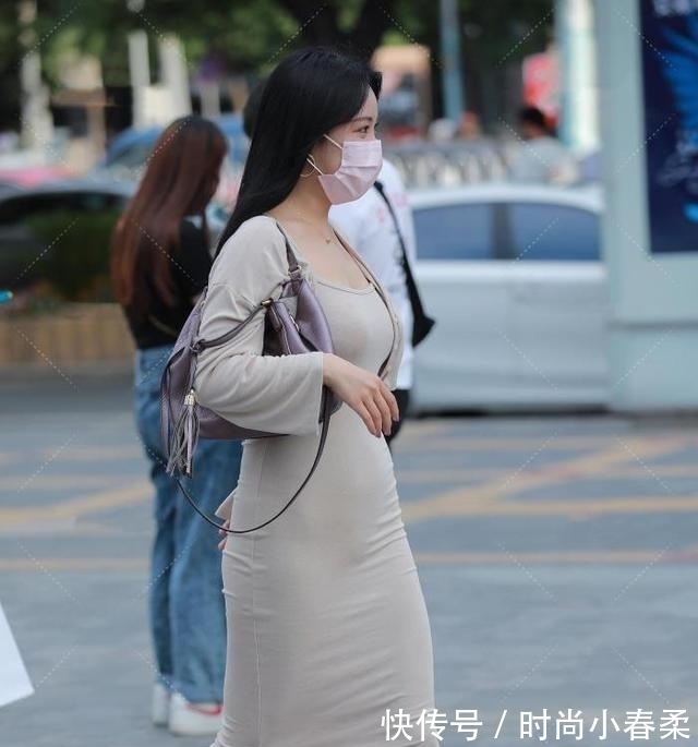 红色|连衣裙带来甜美气息,穿出女神气质,好看又百搭