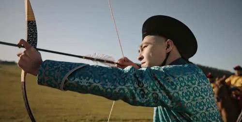 致命|乾隆为何将亲生儿子送给大臣?只因2个致命原因,他与皇位再无缘