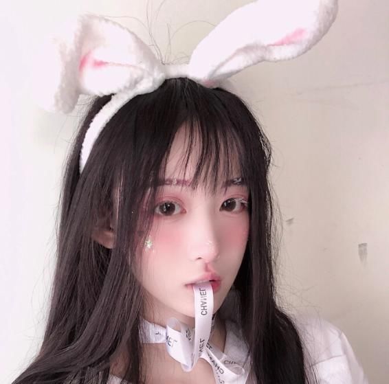 效果|香肠嘴想变成“樱桃嘴”,女生可以坚持这3件事,效果百试百灵